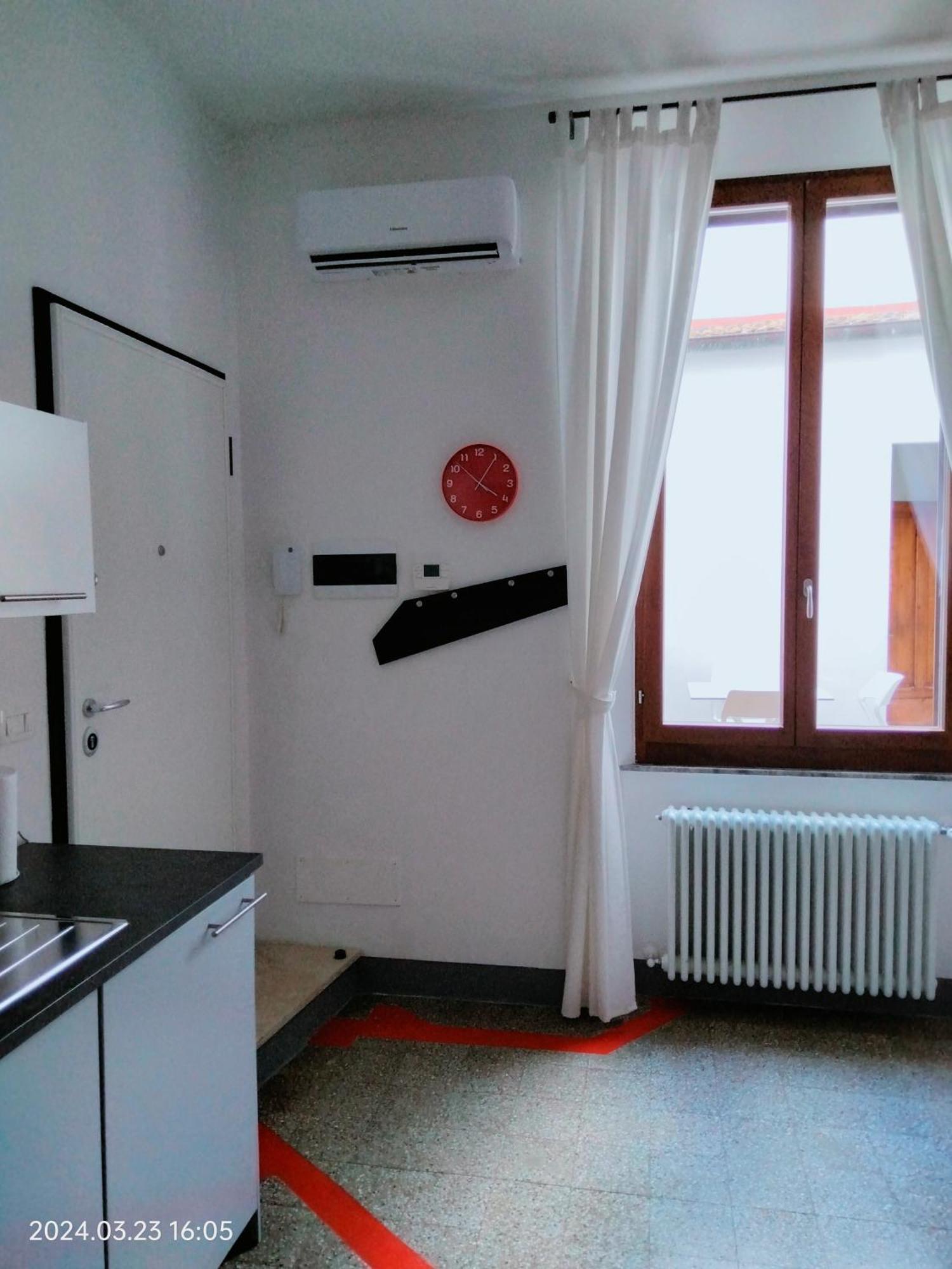Piazza Arnolfo 1932 Apartman Colle Val D'Elsa Kültér fotó